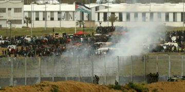 Egipto cerró el paso limítrofe con Gaza tras los ataques