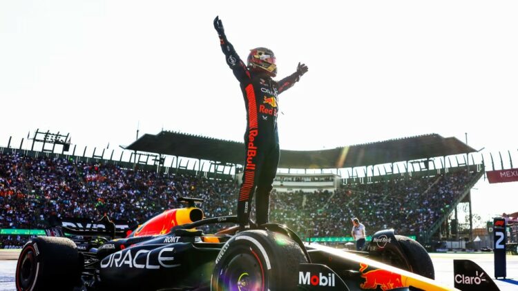 Verstappen logró su 16ª victoria en la temporada