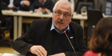 Diputados impulsan un gobierno de unidad nacional