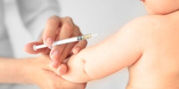 La Justicia de Córdoba ordenó a la familia de un bebé que le coloque de forma inmediata las vacunas fundamentales