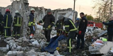 Rusia bombardeó a Ucrania y dejó al menos 51 muertos