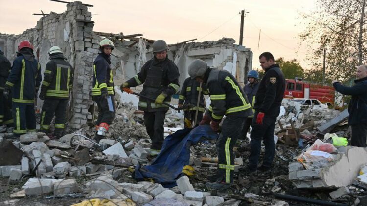 Rusia bombardeó a Ucrania y dejó al menos 51 muertos