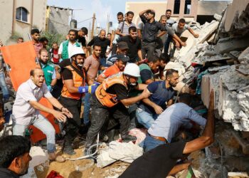 Se espera un prolongado enfrentamiento en Gaza tras el ataque de Hamás a Israel