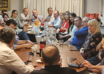 Critican a Schiaretti por su “relato mentiroso y sesgado”