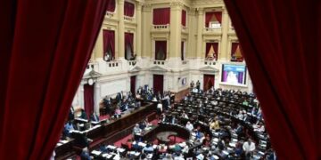 Ley de alquileres: los inquilinos festejaron tras la votación