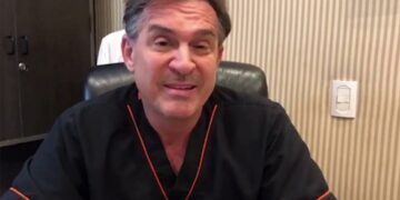 El cirujano plástico Lotocki se entregó a la Justicia por la muerte de un paciente en 2021