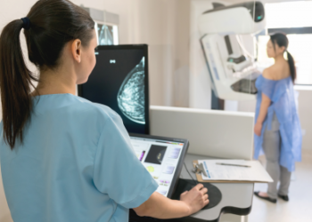 Octubre Rosa: la importancia de la mamografía en la detención temprana del cáncer