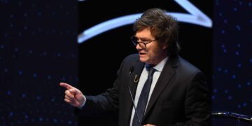 Negri advirtió que Milei promueve una hiperinflación