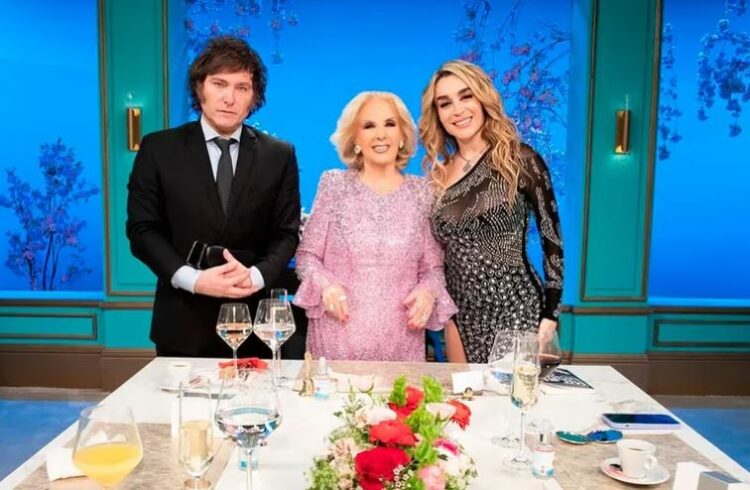 Milei y Fátima Florez dieron detalles de su intimidad en la mesa de Mirtha Legrand