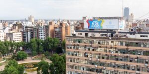 Llaryora dejará el municipio sin nombrar a un sólo empleado Llaryora dejará el municipio sin nombrar a un sólo empleado