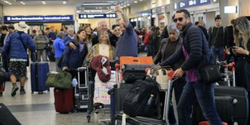 Las cancelaciones en Aeroparque por una medida gremial de Intercargo inciden en Córdoba