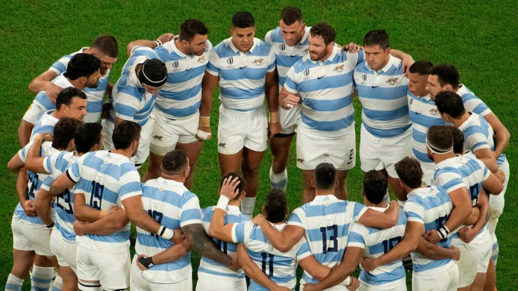 Los Pumas van por el bronce ante la difícil Inglaterra