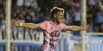 Racing se despidió con un triunfo