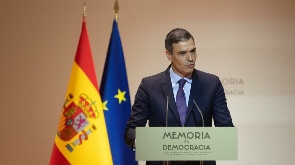 Pedro Sánchez defiendió la ley de Memoria