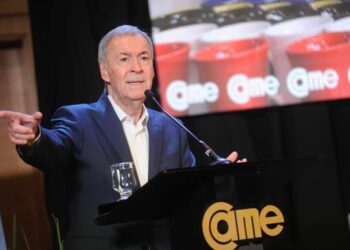 Schiaretti propone “ir hacia una convivencia democrática”