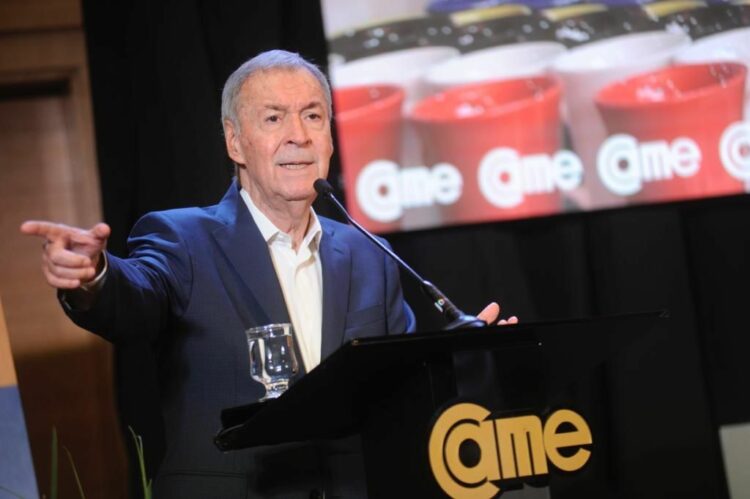 Schiaretti propone “ir hacia una convivencia democrática”
