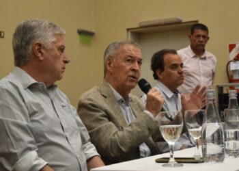 Schiaretti reiteró sus propuestas para el sector agroindustrial