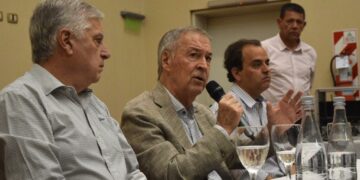 Schiaretti reiteró sus propuestas para el sector agroindustrial