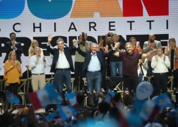 Schiaretti pidió que «la esperanza le gane al miedo y la desazón”