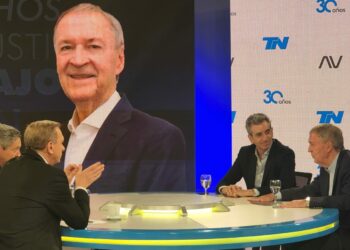 Schiaretti cruzó a Massa por su anuncio sobre el acueducto
