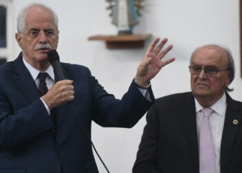 El Gobierno ordenó activar de manera «urgente» un plan para repatriar argentinos de Israel