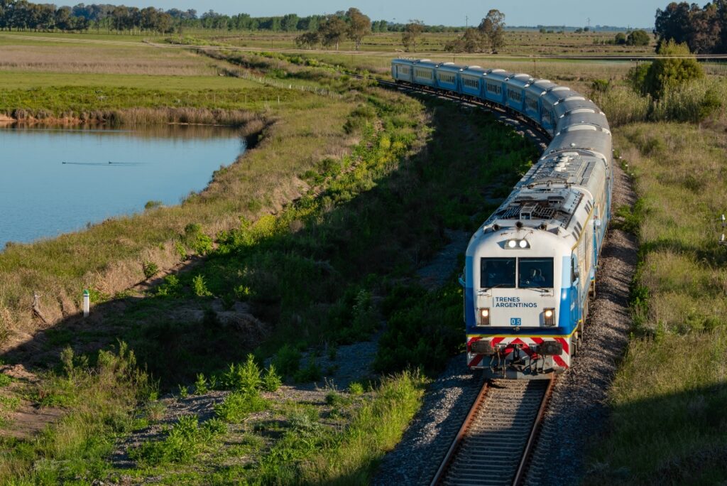Trenes de larga distancia: se pusieron a la venta los pasajes de noviembre