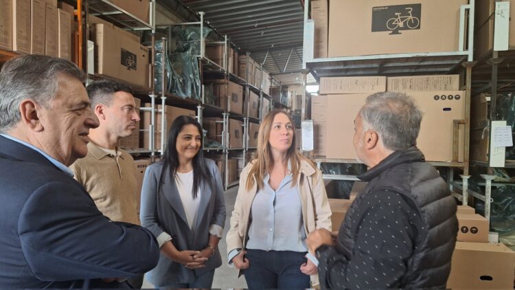 Negri, De Loredo, El Sukaria y Vidal visitaron la empresa Bicicletas Enrique.