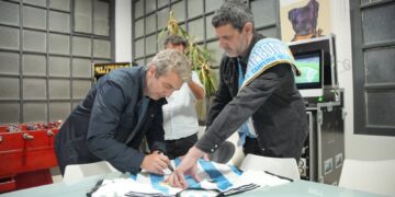 Ricardo Darín le pondrá la voz a «Elijo creer», la película del triunfo de la Selección en Qatar