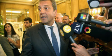 Massa ante empresarios: «Quiero ser el presidente que entierre la grieta»