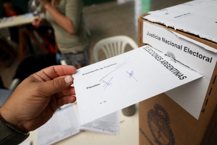 La CNE considerará validas las boletas rotas o dañadas ya que expresan la voluntad del elector