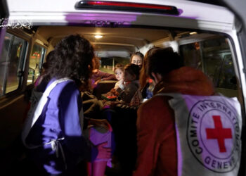 Hamas liberó a 10 rehenes, entre ellos cuatro mujeres argentinas