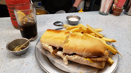 El sándwich de milanesa de Bullanga, un obligado para los cordobeses amantes de los entrepanes.