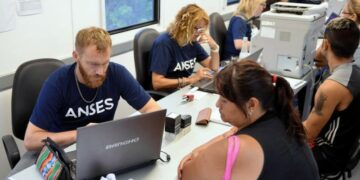 Por el Día de los trabajadores previsionales, este lunes la Anses no atenderá al público