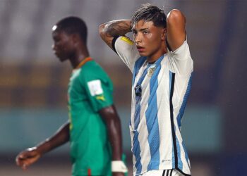 Argentina sufrió una derrota de 2 a 1 ante Senegal en su primer partido en el Mundial Sub-17