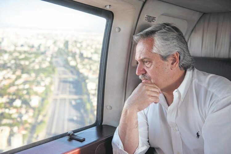 Impactante revelación: Fernández dijo que después del ataque a CFK apuntaron a su helicóptero con mira telescópica