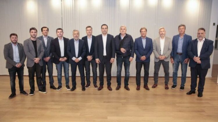 Gobernadores de JxC volvieron a pedir "unidad" en el Congreso y rechazan un cogobierno con LLA