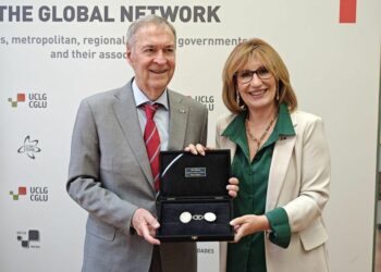 Córdoba y Cataluña trabajarán en conjunto en materia de competitividad