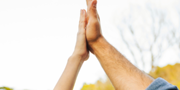 Buscan familias en Villa María que deseen adoptar temporalmente a una adolescente