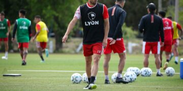 Instituto visita a River y sueña con clasificar