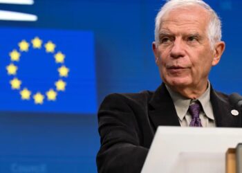 Más líderes mundiales piden pausas a Israel