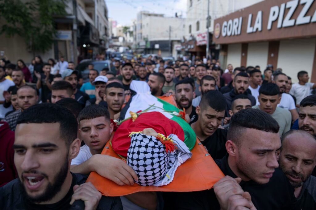Hamás denunció un letal bombardeo israelí frente al principal hospital de Gaza