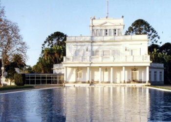 Milei aseguró que no irá a la Casa Rosada ya que trabajará desde Olivos