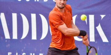 Villanueva avanzó a octavos