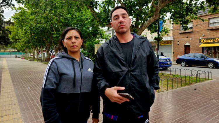 Un adolescente quedó en coma tras ser brutalmente atacado por una patota en Alto Alberdi