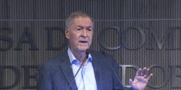 Schiaretti defendió la obra pública y volvió a desearle «el mayor de los éxitos» a Milei