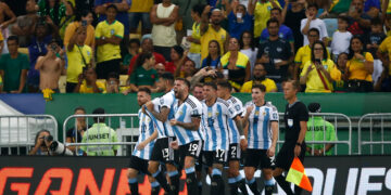 En un clásico caliente, Argentina derrotó a Brasil en el Maracaná