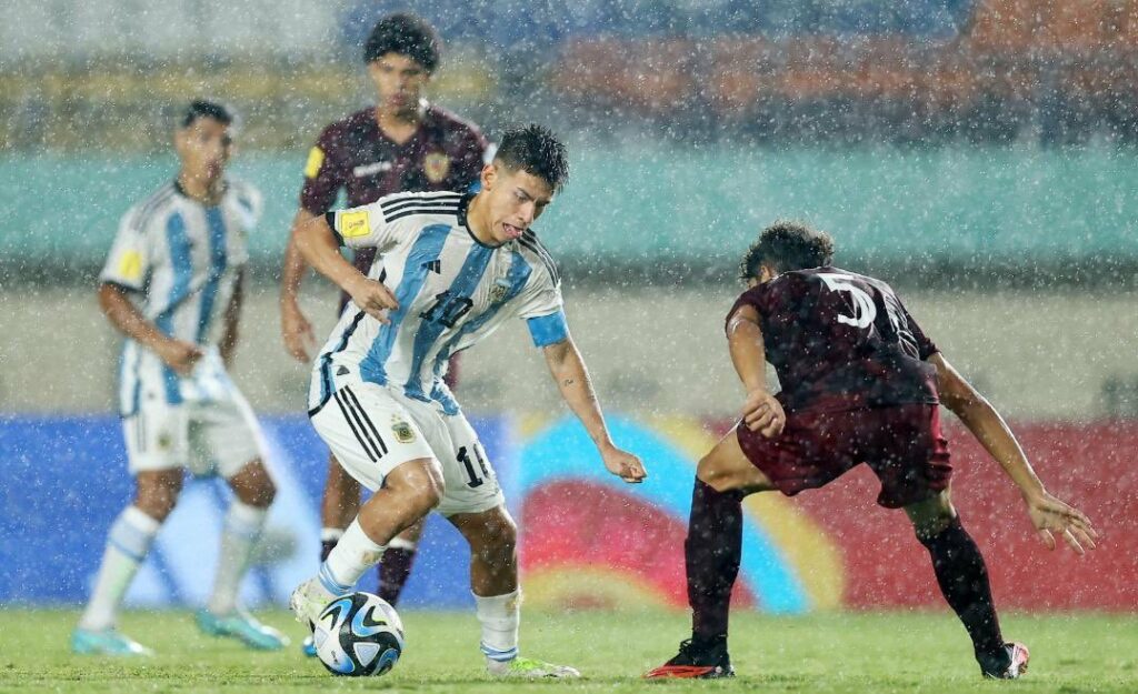 La Sub-17 aplastó a Venezuela y aseguró su lugar en los cuartos de final del Mundial