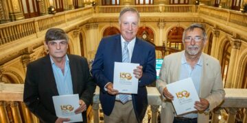 Bancor presentó el libro aniversario por sus 150 años de historia 