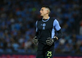 Losada pidió disculpas luego de la derrota de Belgrano