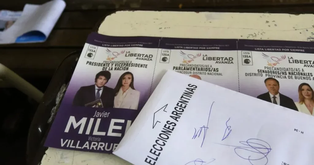 La Justicia Electoral advirtió a LLA que no se entregaron la cantidad suficiente de boletas